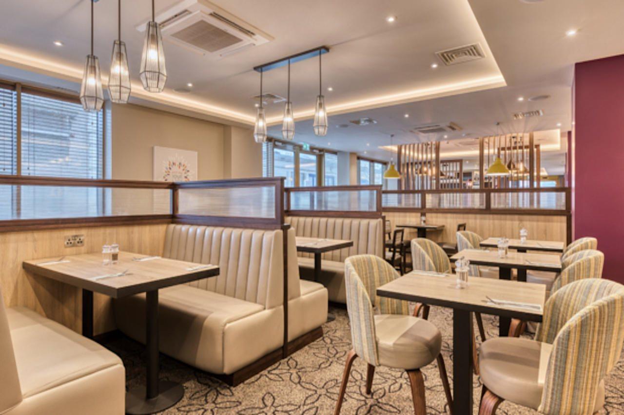 Premier Inn Jersey St Helier Saint Helier ภายนอก รูปภาพ